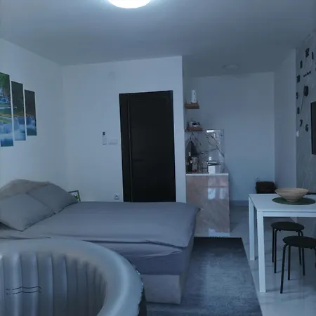 Night-duble Mm 2 Apartment